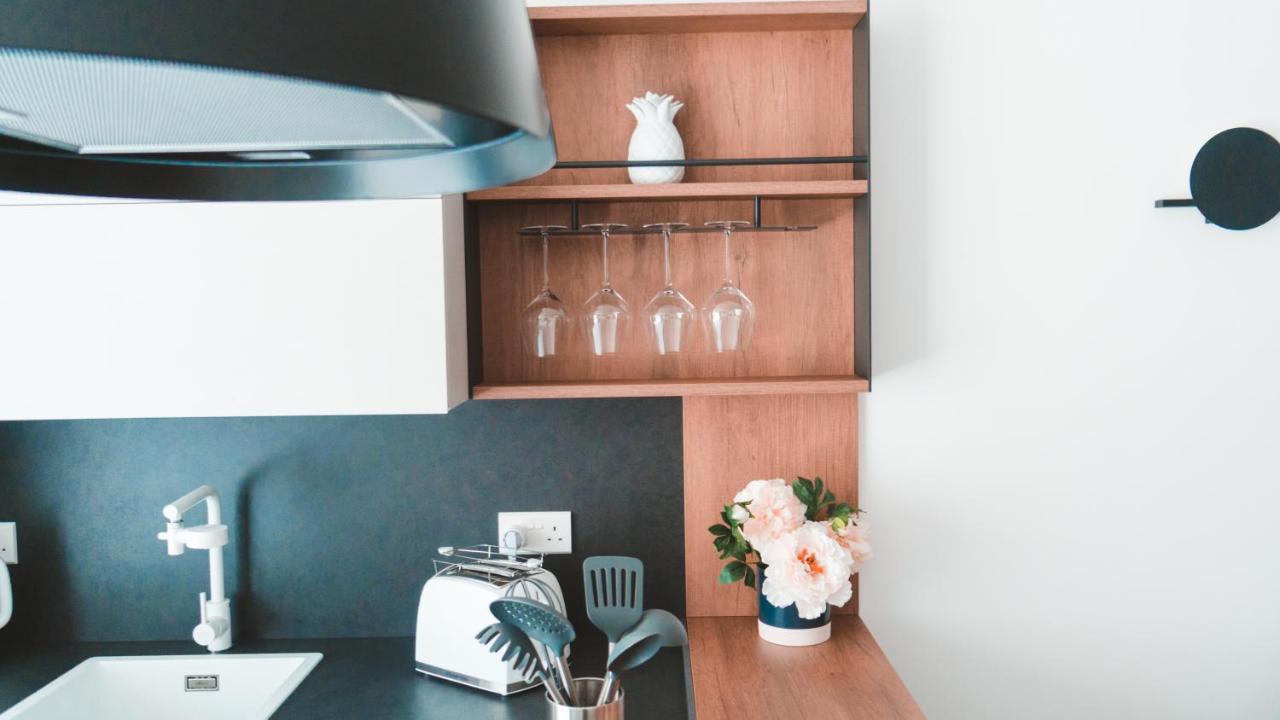 Ideal Location, Stylish 1Br Apartment With Free Parking Sliema Exterior photo