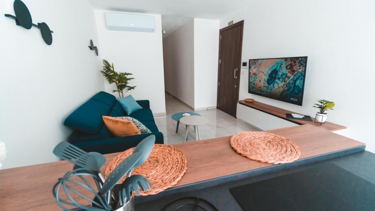 Ideal Location, Stylish 1Br Apartment With Free Parking Sliema Exterior photo