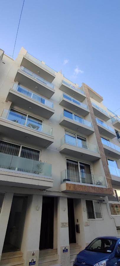 Ideal Location, Stylish 1Br Apartment With Free Parking Sliema Exterior photo